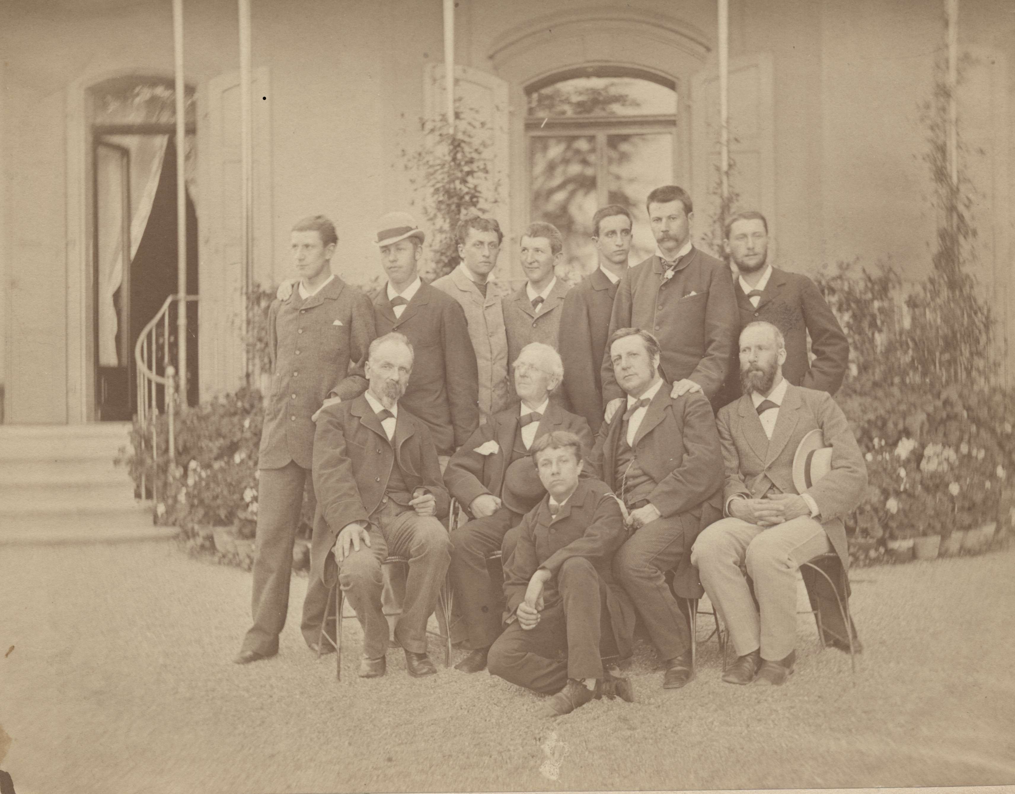 Associés et employés de la banque Ernest Pictet & Cie (fondée en 1805 sous le nom De Candolle, Mallet & Cie), en 1880